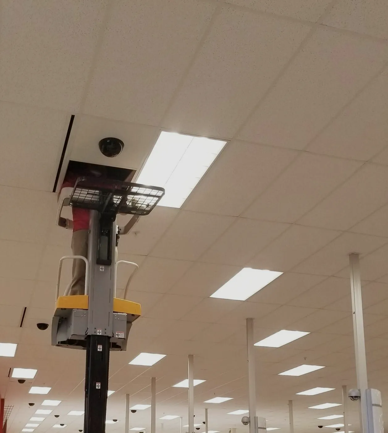 Elektricien aan het werk